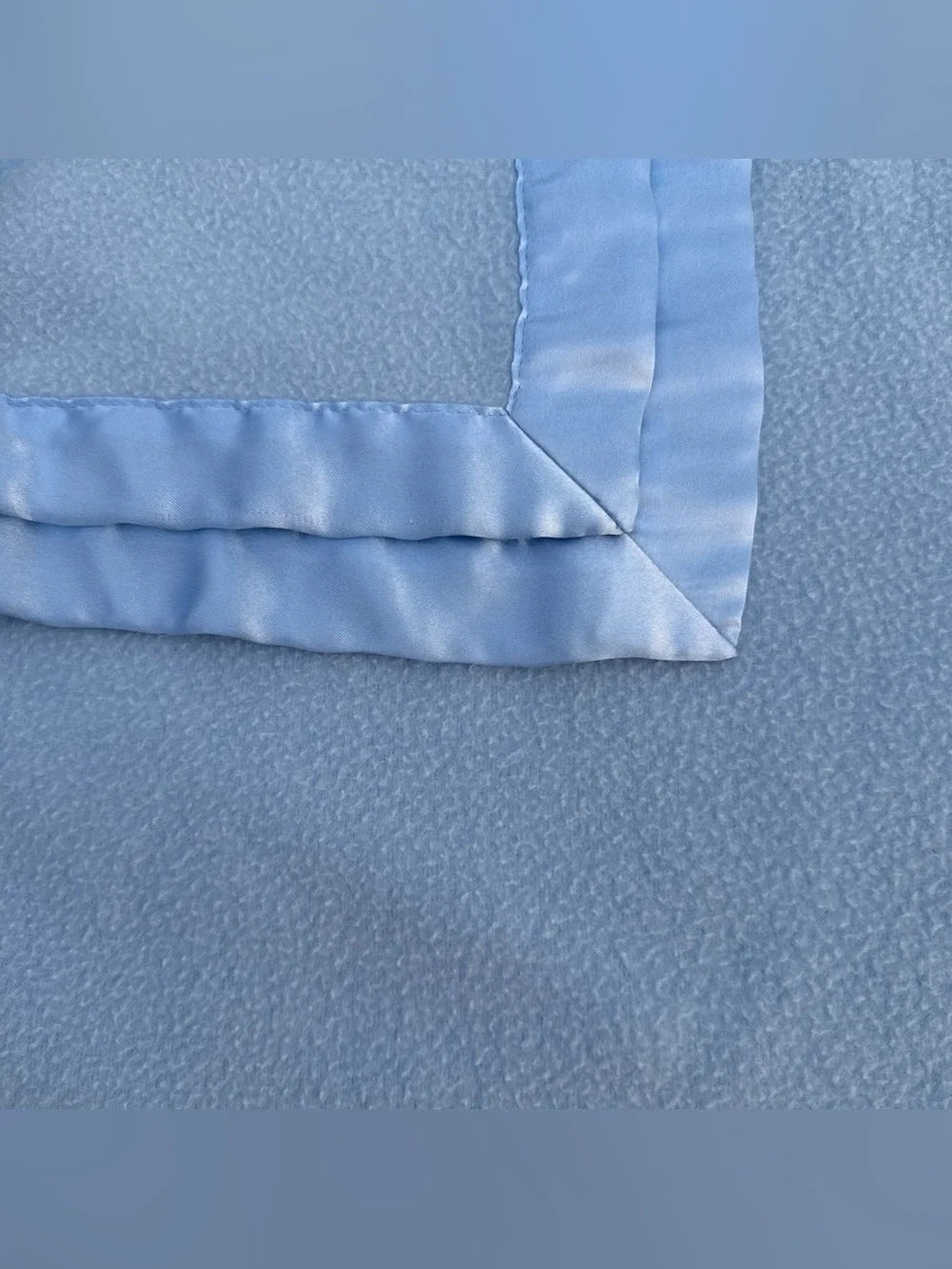 Koala Baby Light Blue Stroller Blanket Luxe Plush Satin Trim Babies R Us 36x41”